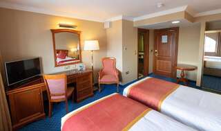 Отель Killarney Towers Hotel & Leisure Centre Килларни Двухместный номер с 2 отдельными кроватями-3